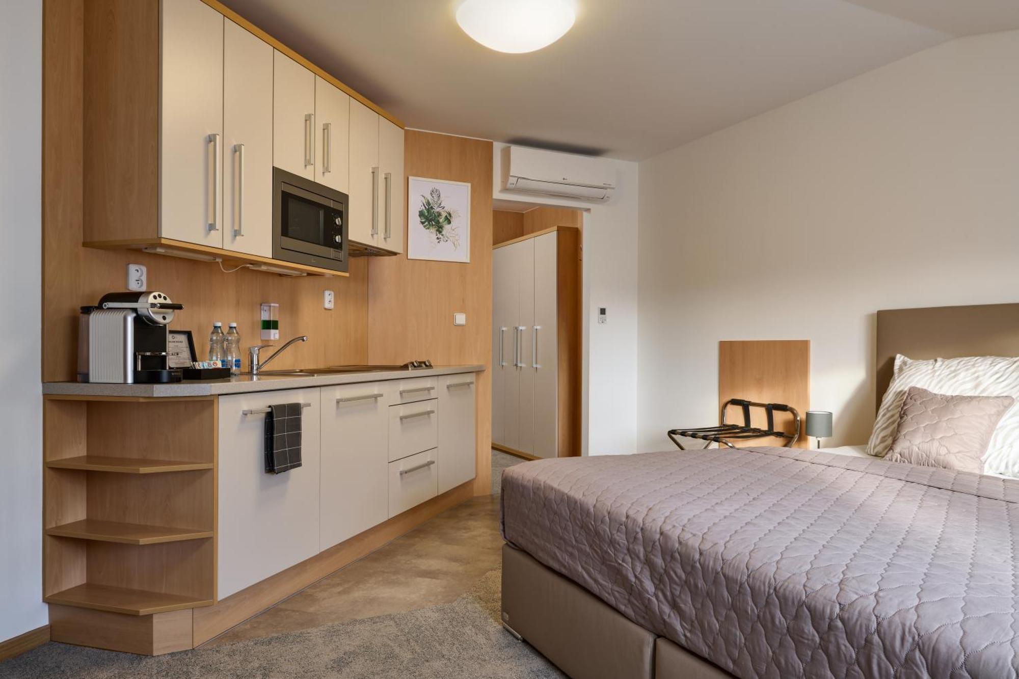Hotel Osvit Mlada Boleslav Luaran gambar