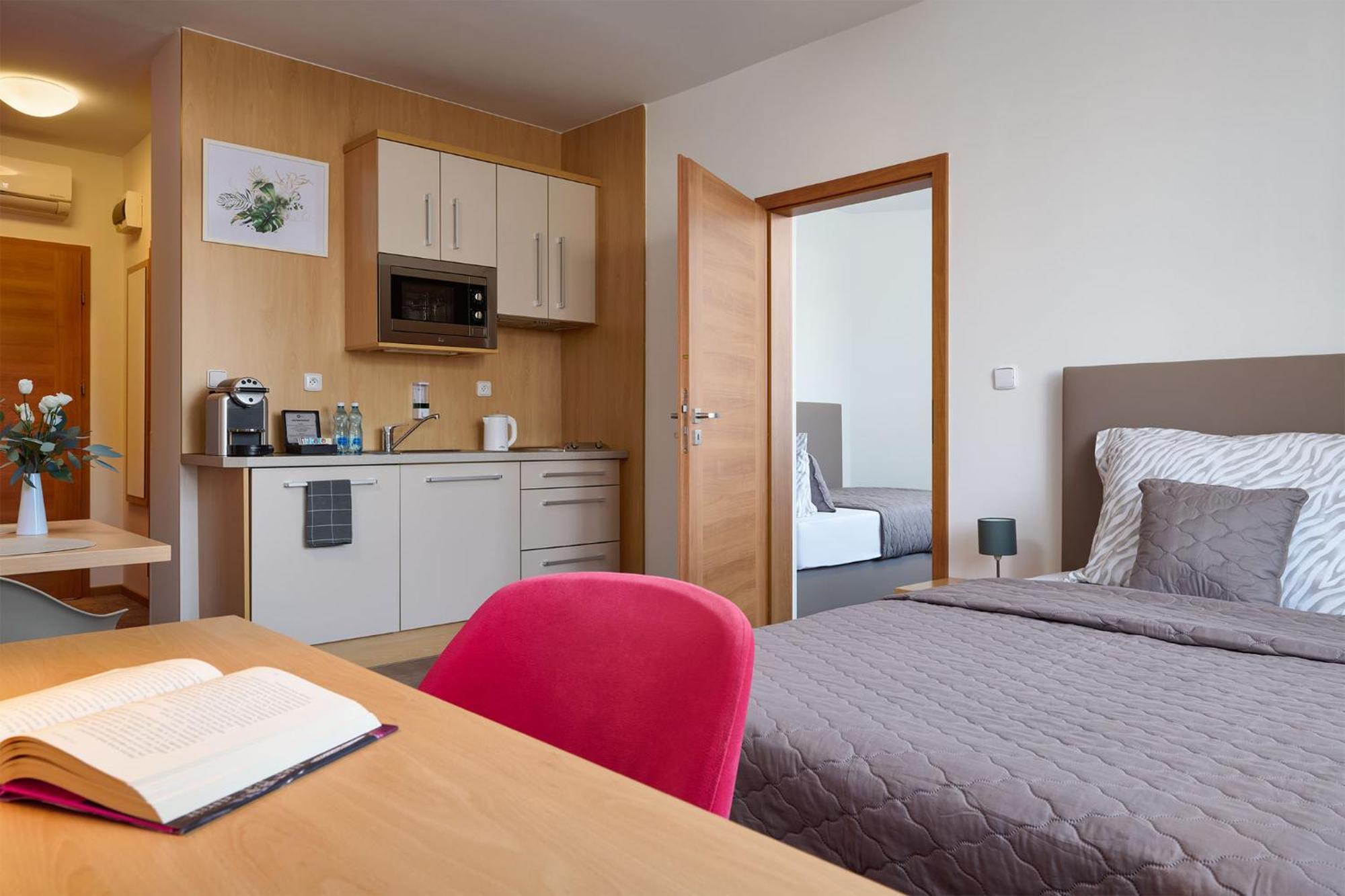 Hotel Osvit Mlada Boleslav Luaran gambar